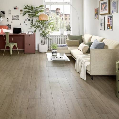 Ламинат Egger Classic-Aqva EL2191.1787956 Дуб Турин Коричневый V4 8/32 (0,2493кв.м)(1,9948м2/уп)8 шт